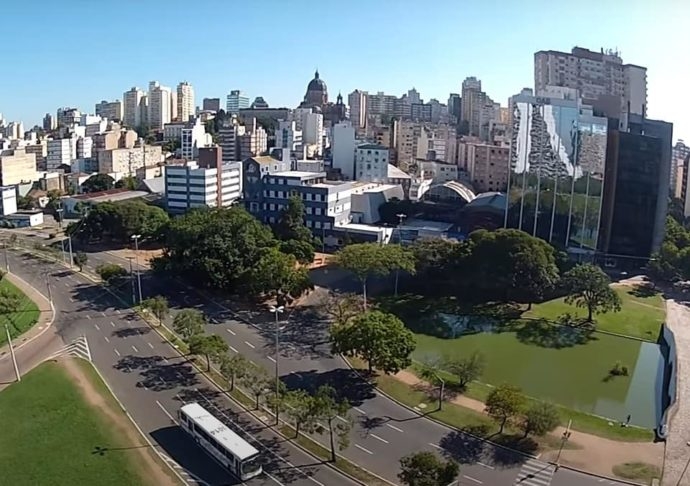 6º) Porto Alegre (RS) - R$ 7,8 bilhões Reprodução: Flipar