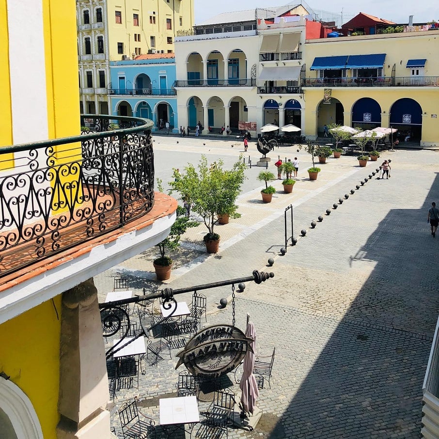 A Plaza Vieja, em Havana, Cuba. Foto: Reprodução/Instagram 23.02.2023