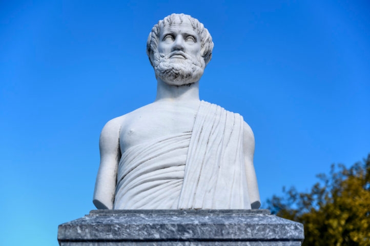 Platão foi um filósofo e matemático grego antigo, discípulo de Sócrates e professor de Aristóteles. Ele viveu de 428 a.C. a 347 a.C. e até hoje existem mistérios em torno de sua sepultura. Reprodução: Flipar
