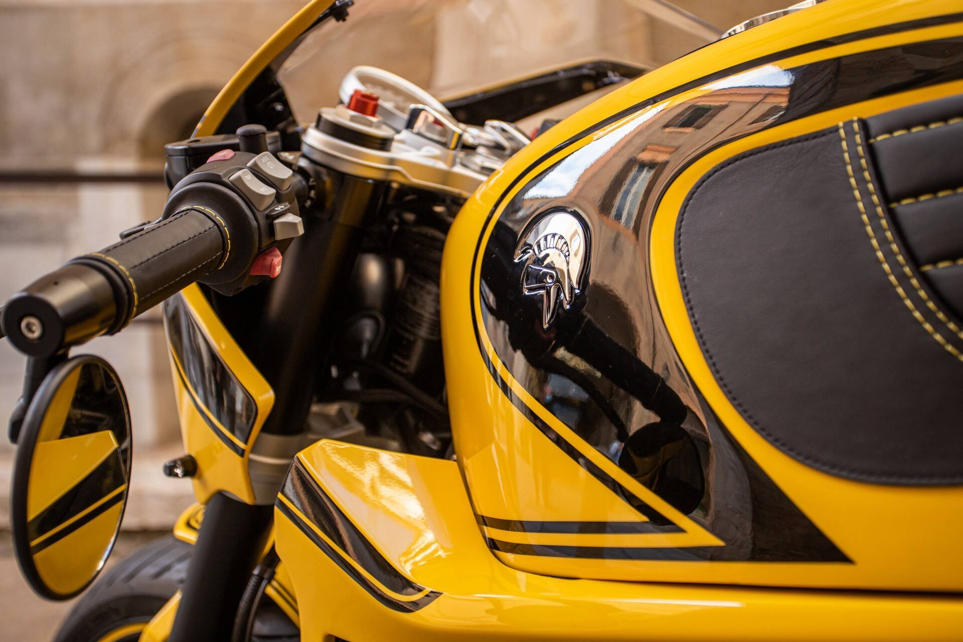 BMW R nineT Racer Bullet ‘Transformer Bumblebee’ . Foto: Divulgação