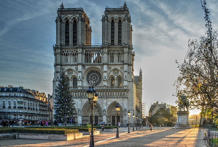 A reabertura da belíssima e histórica Catedral de Notre-Dame, em Paris, tem data marcada: 8 de dezembro de 2024, festa da Imaculada Conceição. Reprodução: Flipar