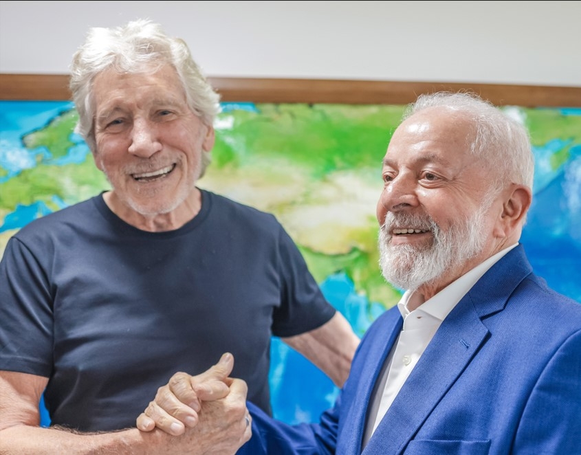 Famoso por expressar publicamente suas opiniões políticas, o músico inglês Roger Waters se reuniu com o presidente Lula no Palácio do Planalto.