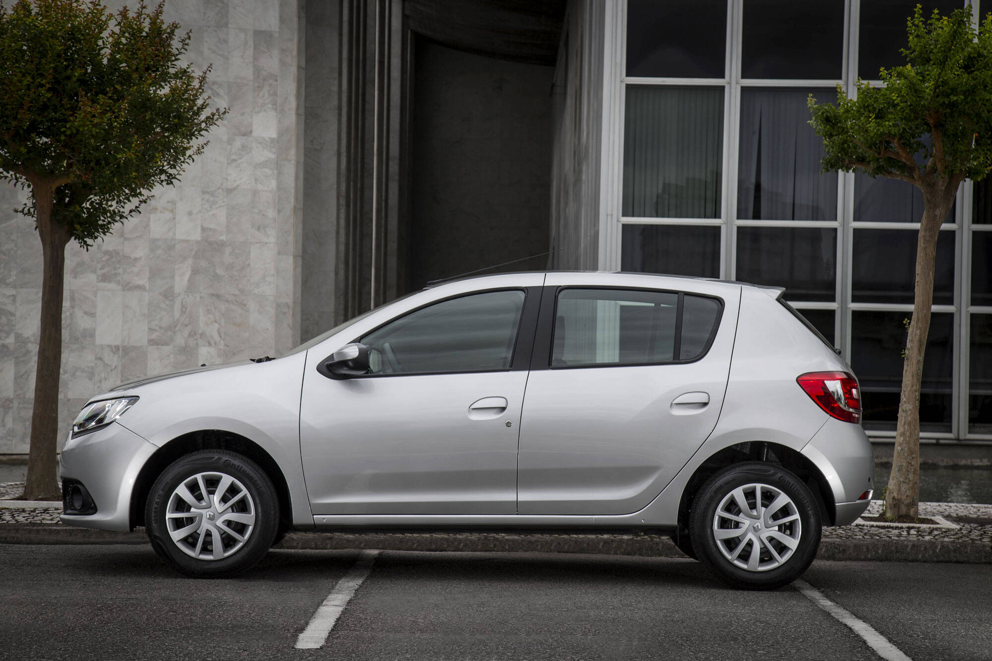 Renault Sandero 1.0 SCe. Foto: divulgação/Renault