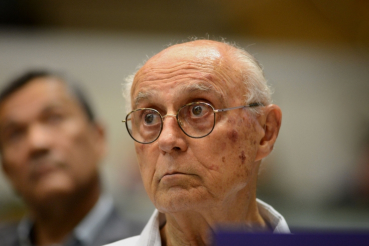 Aos 82 anos, ele compartilhou sua experiência com o tratamento, que combina medicamentos convencionais e cannabis terapêutica. Suplicy afirmou que decidiu tornar público seu uso da cannabis para incentivar o debate sobre seus benefícios no tratamento de diversas doenças. Reprodução: Flipar