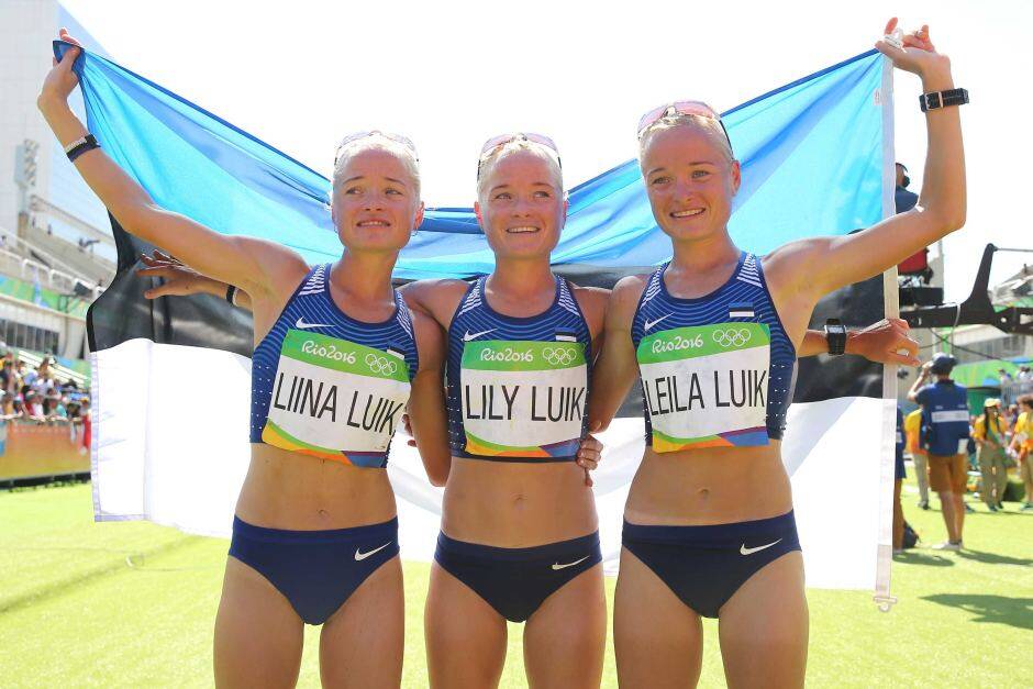 Déjà vu: Leila, Liiny e Lily Luik, as trigêmeas da Estônia. Foto: Twitter/Reprodução
