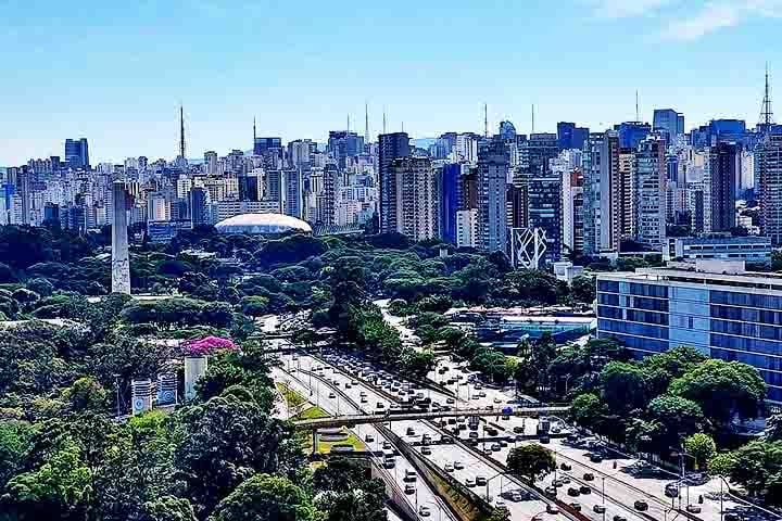 6º) Ibirapuera, São Paulo: Com o metro quadrado custando em média R$ 21.428, essa é uma região muito procurada por estar perto do Parque Ibirapuera, um dos maiores e mais famosos da cidade. Reprodução: Flipar