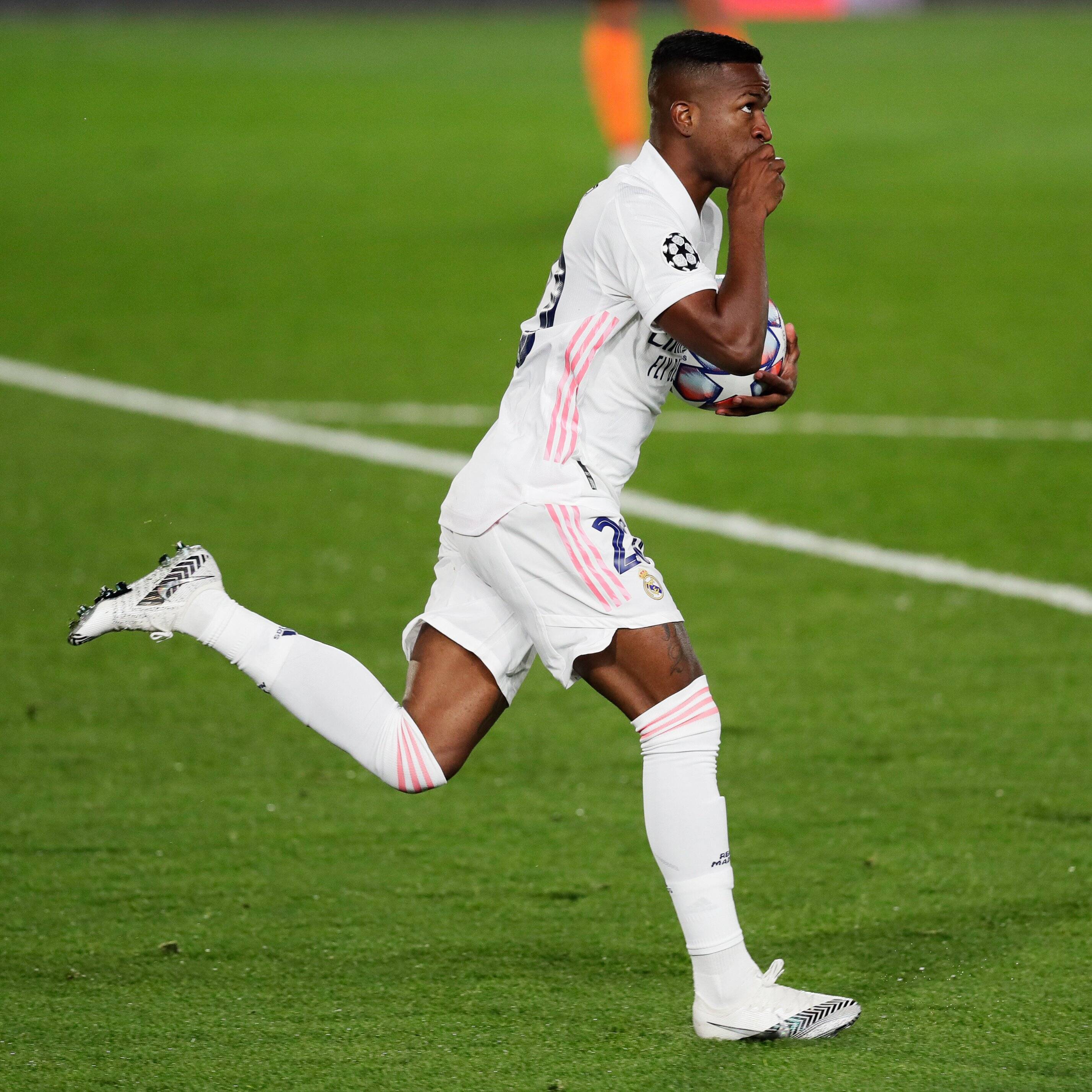 Lances da partida. Foto: DIVULGAÇÃO/UEFA