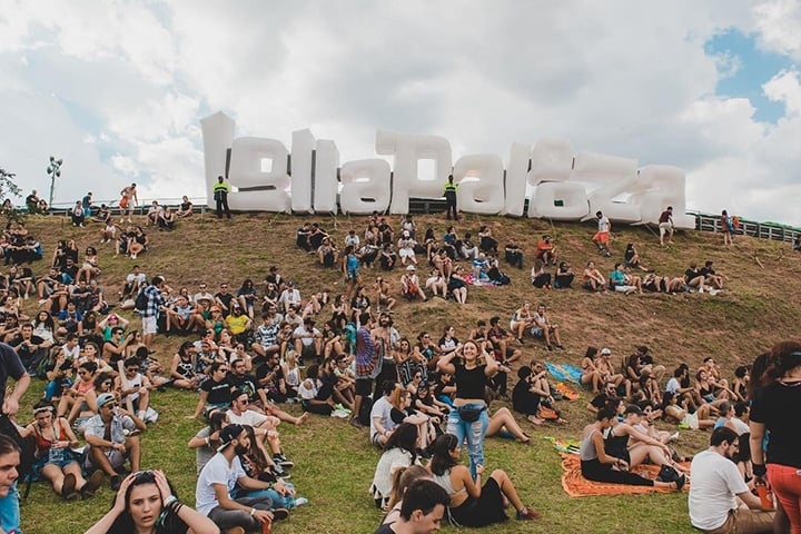 A partir de 2014, o festival passou a ter lugar no autódromo de Interlagos, na Zona Sul paulistana. Já foram oito edições no local. 
 Reprodução: Flipar