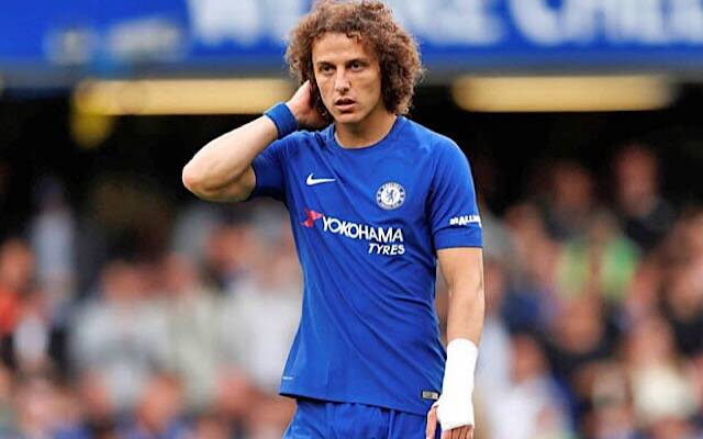 David Luiz pode parar no Napoli, pois não está mais nos planos do Chelsea