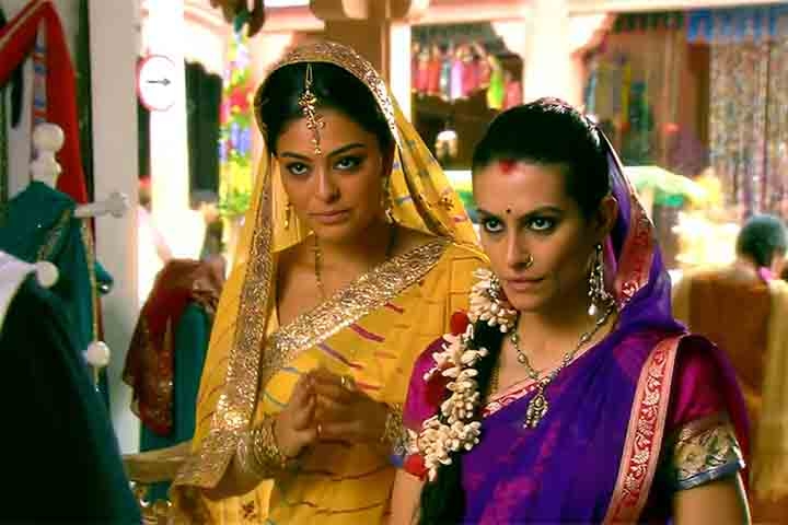 Ela já atuou em diversas outras novelas, como “Cobras e Lagartos”, de 2006, “Caminhos das Índias”, de 2009, e “Salve Jorge”, que foi ao ar entre 2012 e 2013. 

 Reprodução: Flipar