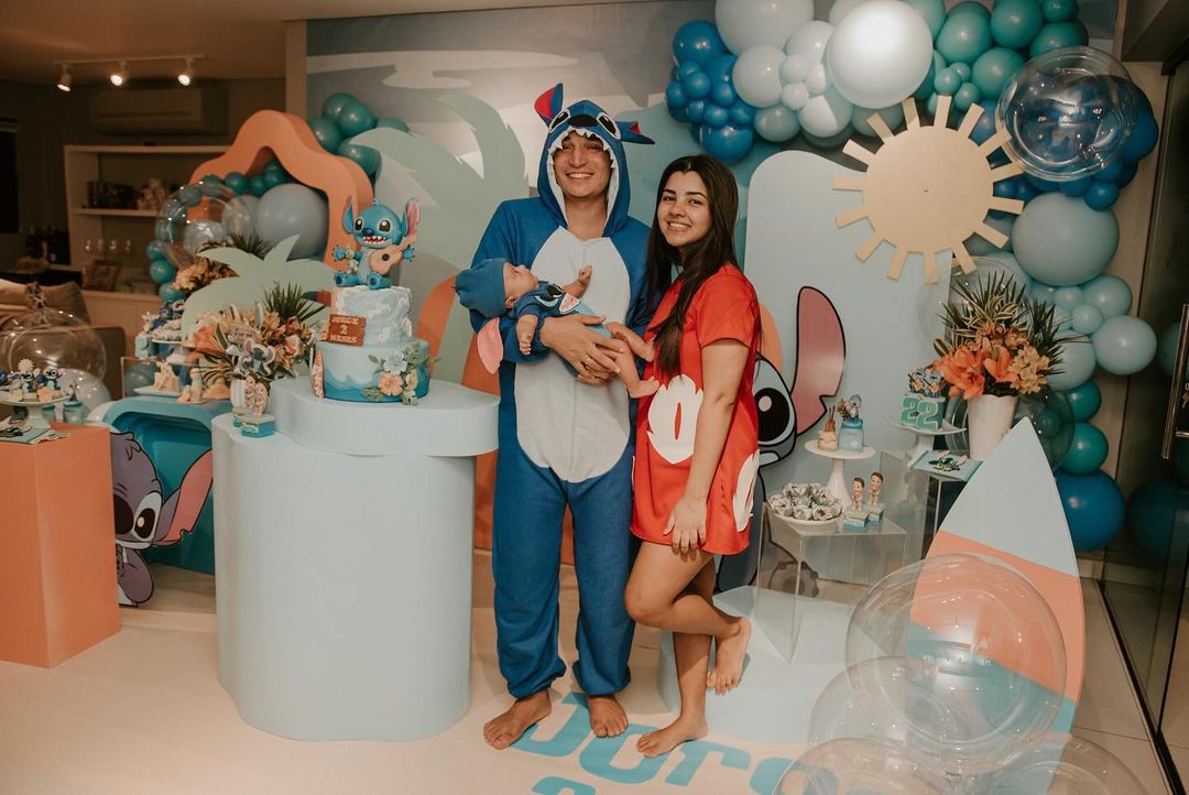 João Gomes se veste de Stitch para comemorar 2 meses do filho Reprodução/Instagram - 17.03.2024