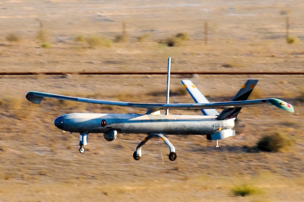 É provável que não demore muito para que drones utilizados para fins letais se tornem comuns em áreas de conflito ao redor do planeta. É o que aponta uma reportagem do ‘The New York Times’.