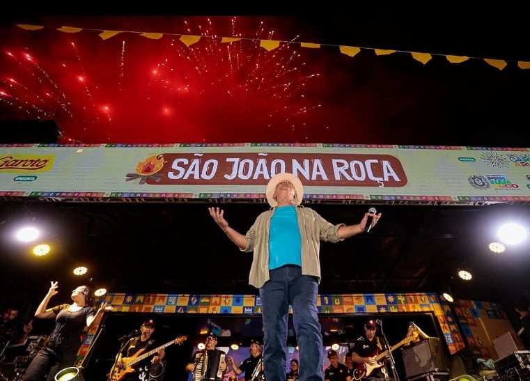 A festa junina de Caruaru écuma das maiores e mais tradicionais do Brasil. Até o fim de maio,  13 comunidades rurais recebem a caravana itinerante do São João Na Roça. E a partir do dia 1º de junho, a festa rola na cidade.  Reprodução: Flipar