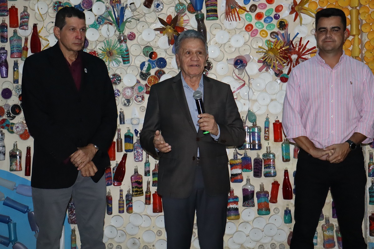 Dr. Dario durante discurso na abertura da Coletiva Vinhedo. Foto: Foto: Pedro H. Lopes