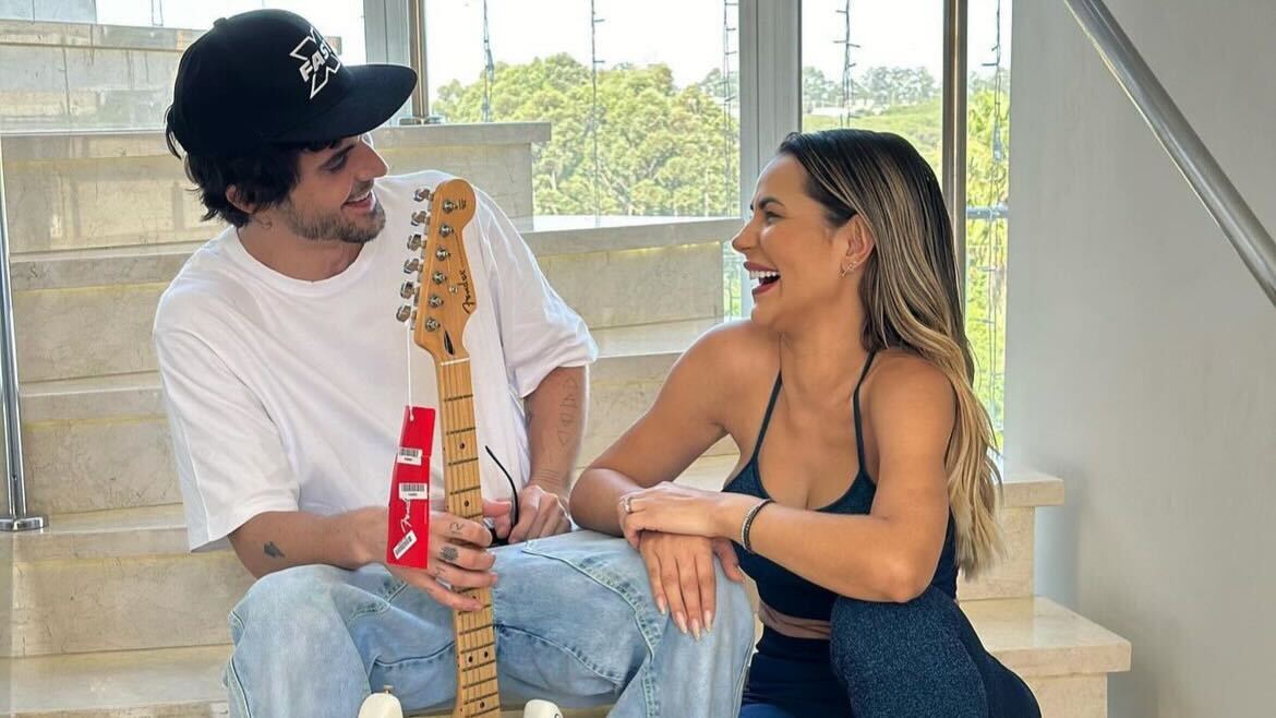Deolane deu uma guitarra ao filho de Fábio Jr. Reprodução Instagram - 18.5.2024