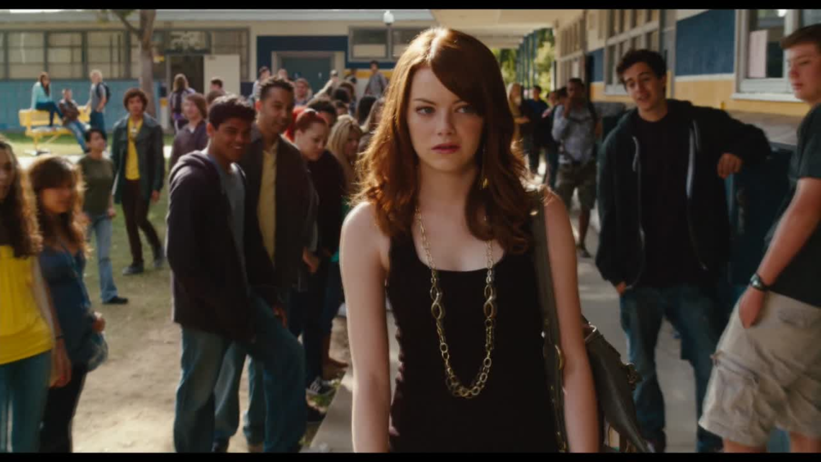 Emma Stone em "A Mentira". Foto: Reprodução Prime Video