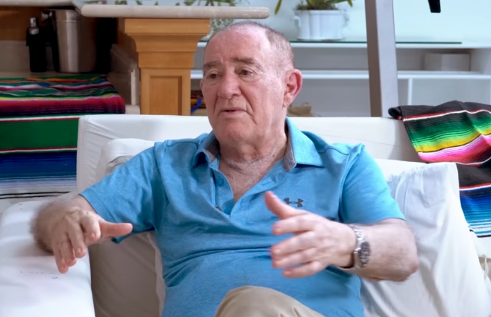 Um dos nomes mais famosos da história do humor na TV e no cinema brasileiros, Renato Aragão, o eterno Didi, completou 90 anos no dia 13 de janeiro de 2025. 
 Reprodução: Flipar