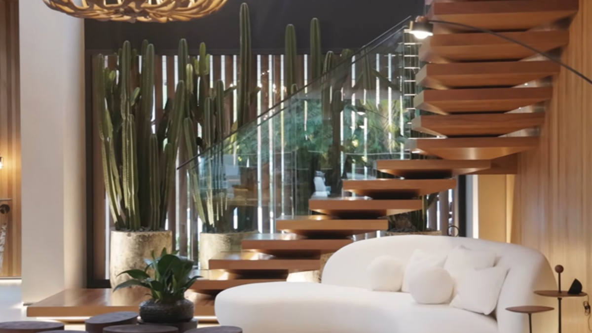 Ana Castela e sua mansão. Foto: Reprodução/YouTube/Juliana Meda