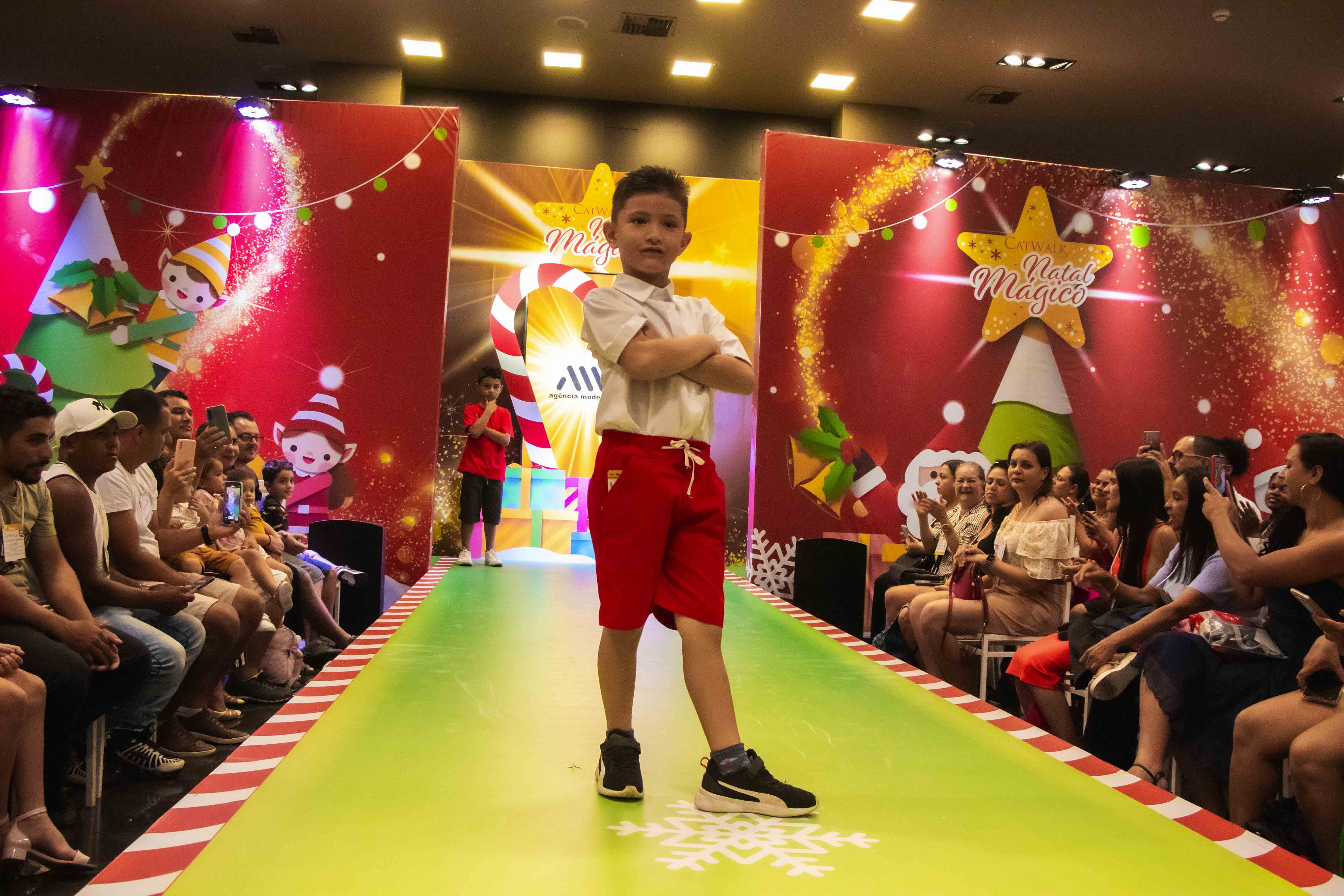 Neste final de semana aconteceu a edição “Natal Mágico” do Catwalk Brasil, o evento promovido pelo Grupo YBrasil, em parceria com a Escola de Modelo, que contou com a par. Foto: Jorge Luiz Garcia