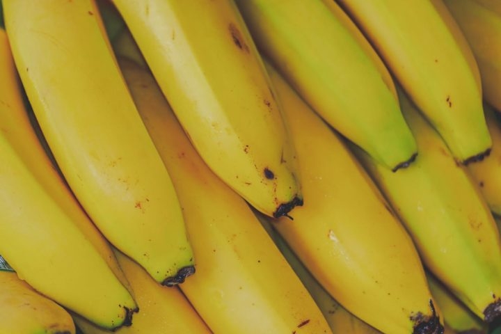 Evidências arqueológicas sugerem que a banana já era cultivada há milhares de anos nessas regiões. Reprodução: Flipar