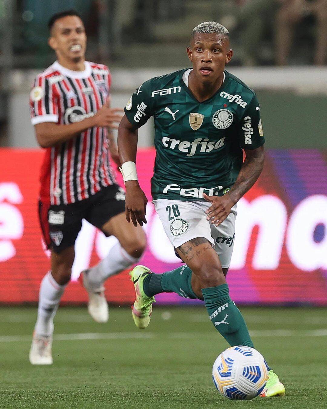 Foto: Reprodução/Palmeiras e Instagram 