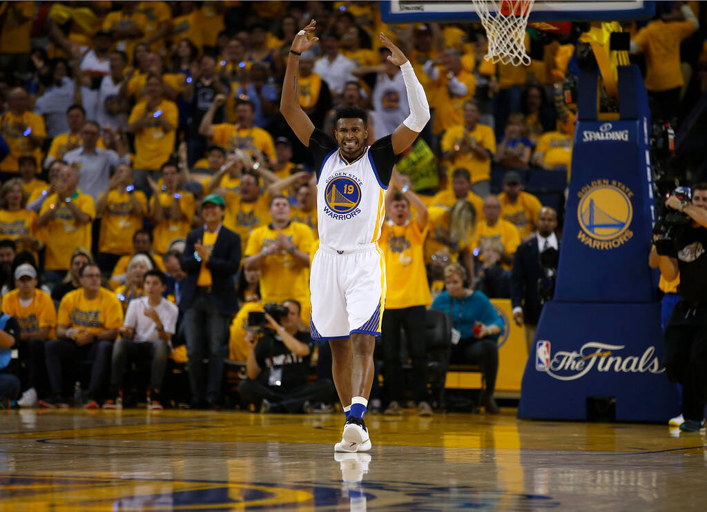 Leandrinho foi destaque no Warriors. Foto: NBA Photo