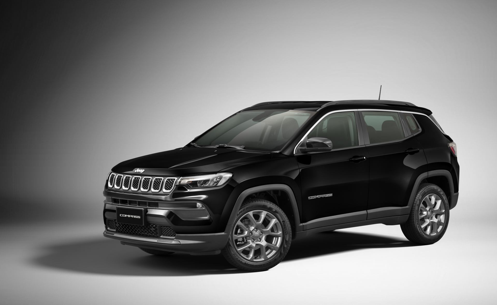 Novas rodas marcam a versão Sport na linha 2023 do Compass Reprodução/Jeep