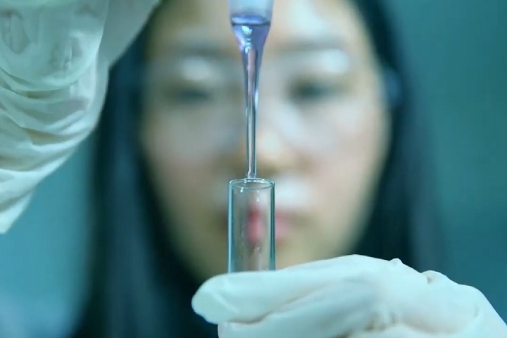 A identificação da espécie não foi acidental. Foram necessárias coletas sistemáticas ao longo de três verões nos tanques de camarão da reserva para confirmar a existência da nova espécie. Reprodução: Flipar