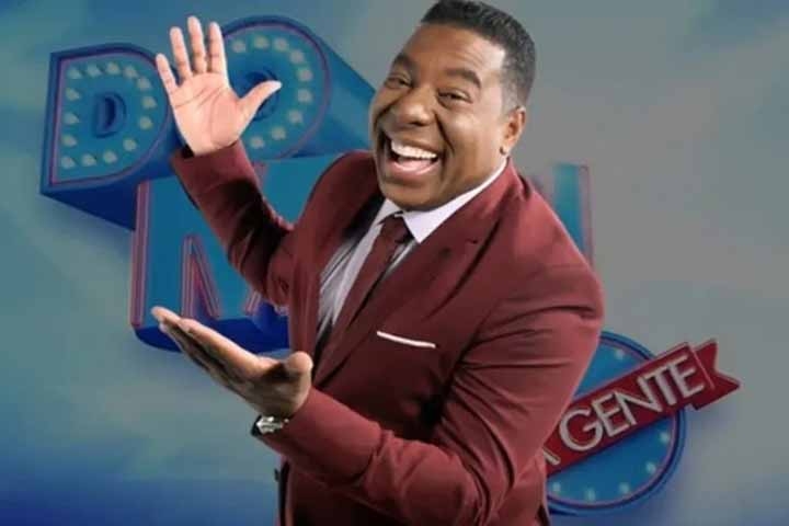 A medida atende à ação movida por Maria da Graça Cunha, que processou o artista por danos morais após ter sido exposta durante uma edição do programa “Domingo da Gente”, exibido pela Record TV no início dos anos 2000. 
 Reprodução: Flipar