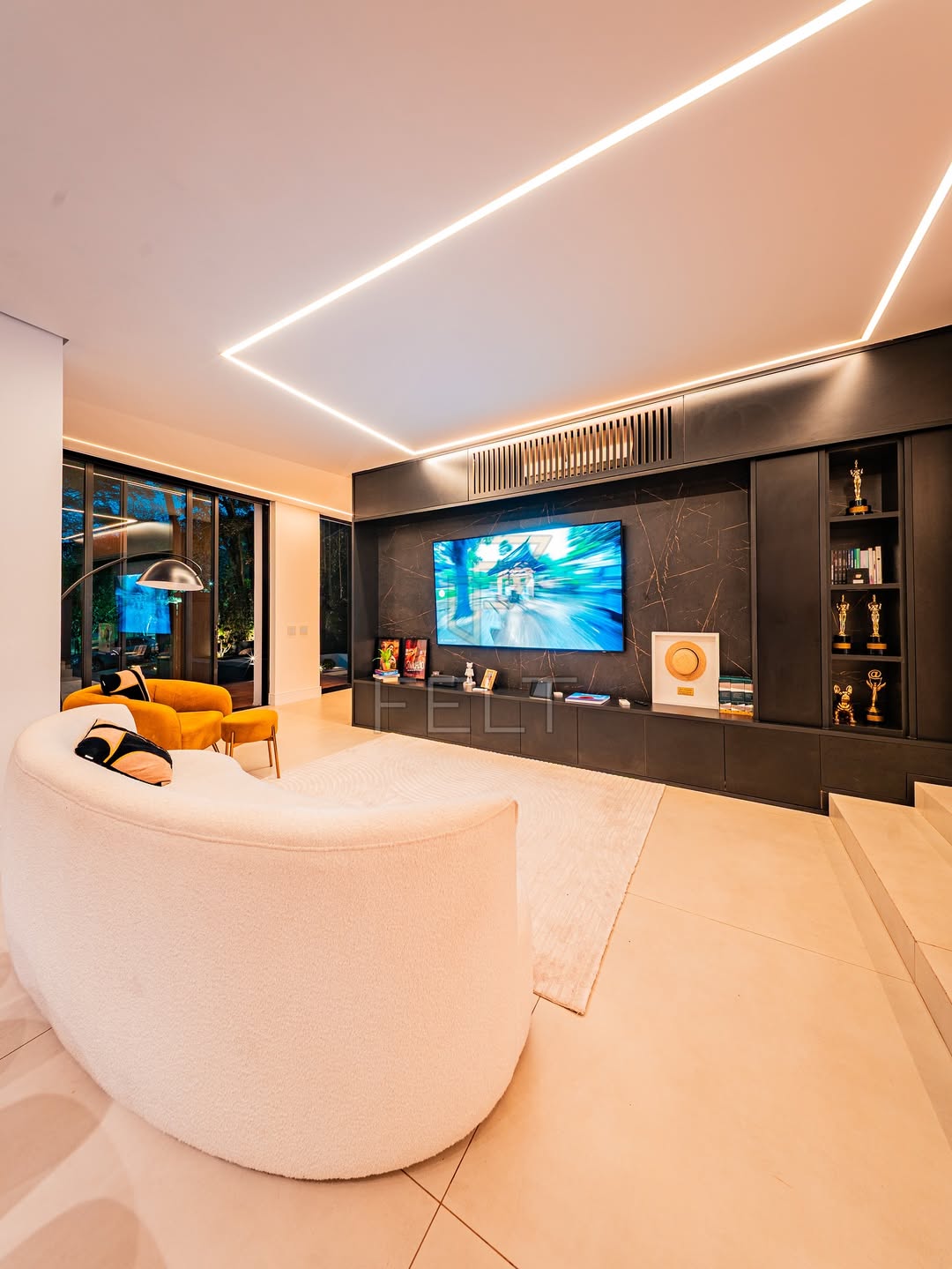 Yudi Tamashiro coloca mansão em Alphaville à venda por R$ 6 milhões. Foto: Instagram/@feltnegociosimobiliarios